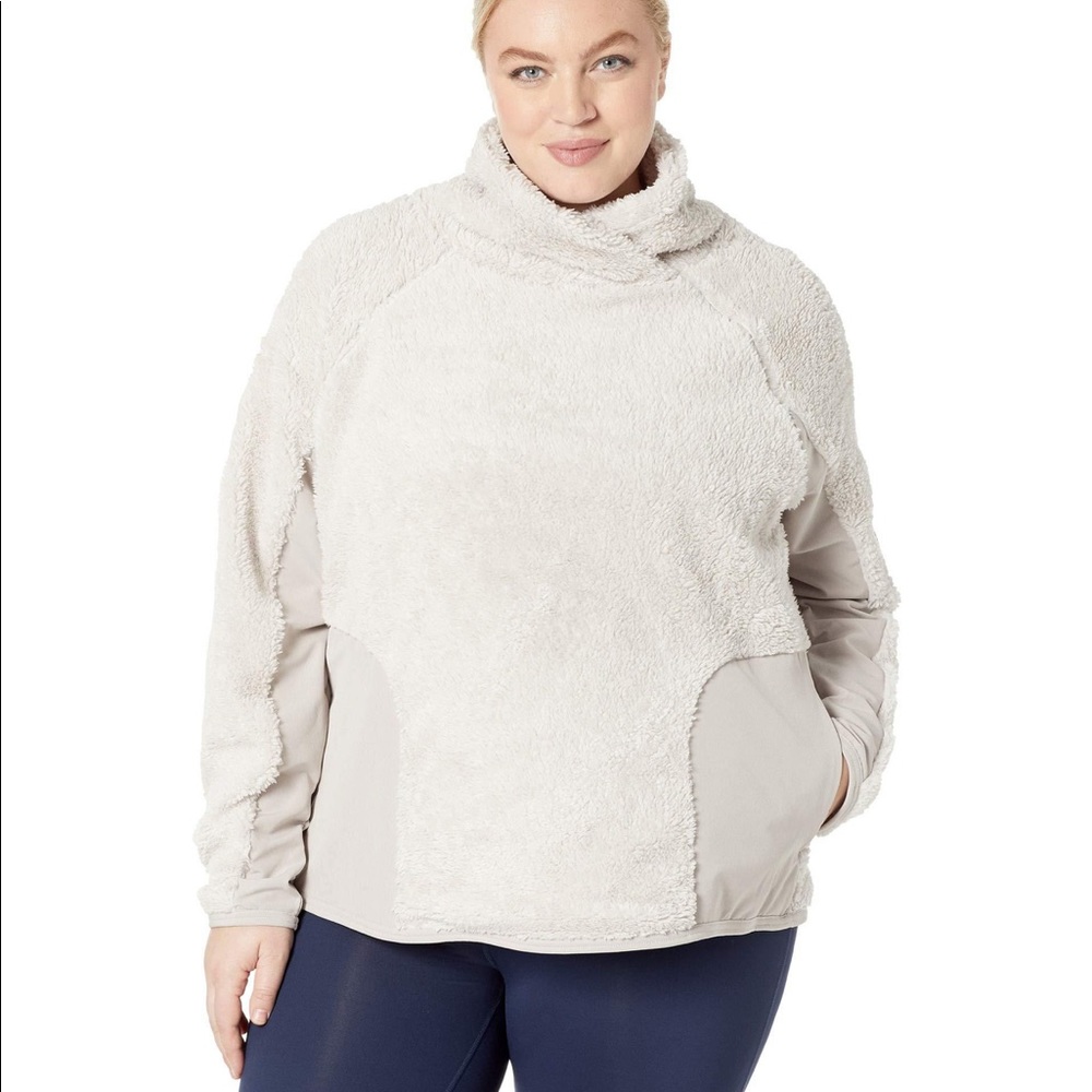 Nike Pullover Sherpa